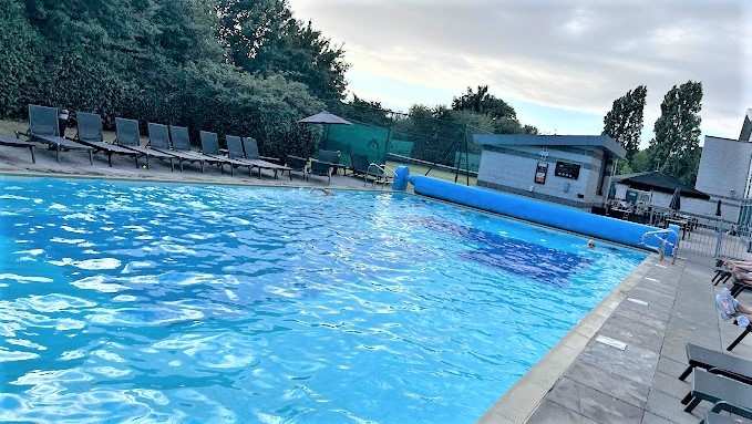 David Lloyd Bristol Westbury Outdoor Swimming Pool